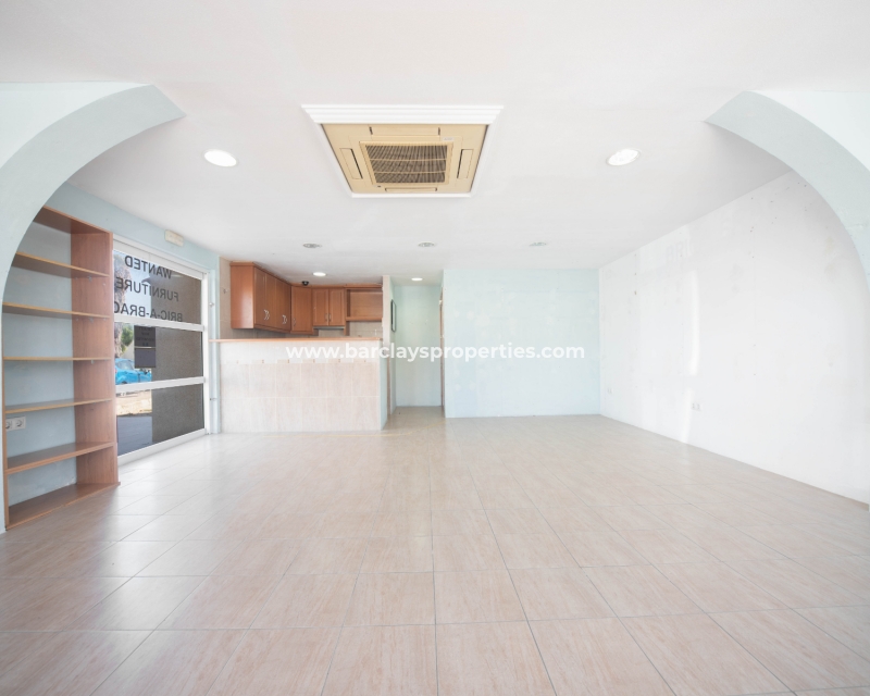 Wederverkoop - Rijhuis - Urb. La Marina