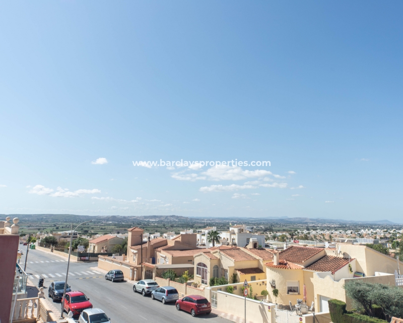 Wederverkoop - Rijhuis - Urb. La Marina