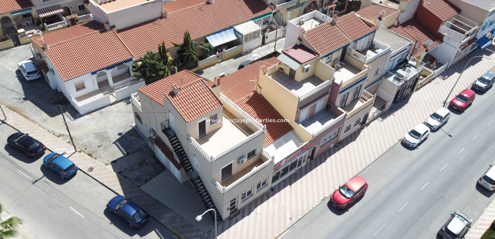 Wederverkoop - Rijhuis - Urb. La Marina