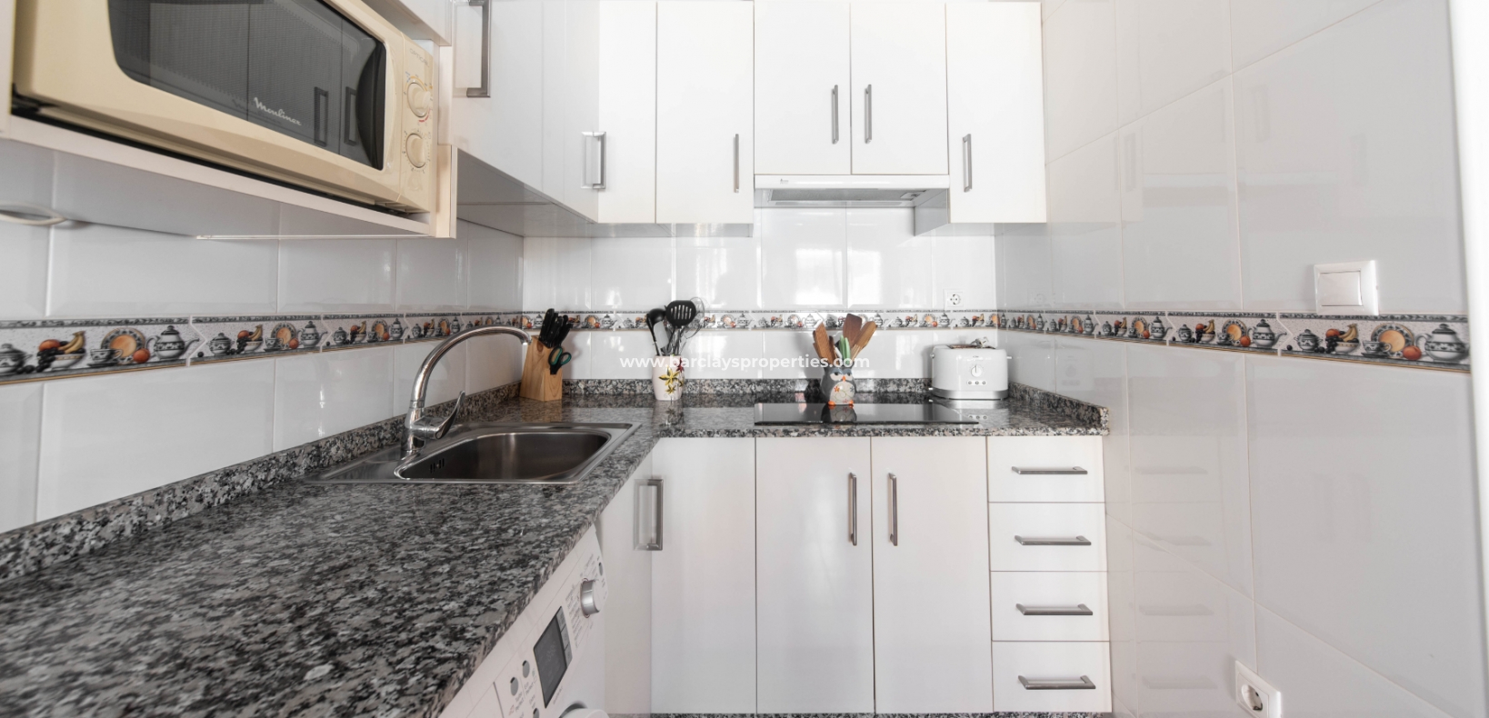 Wederverkoop - Rijhuis - Urb. La Marina