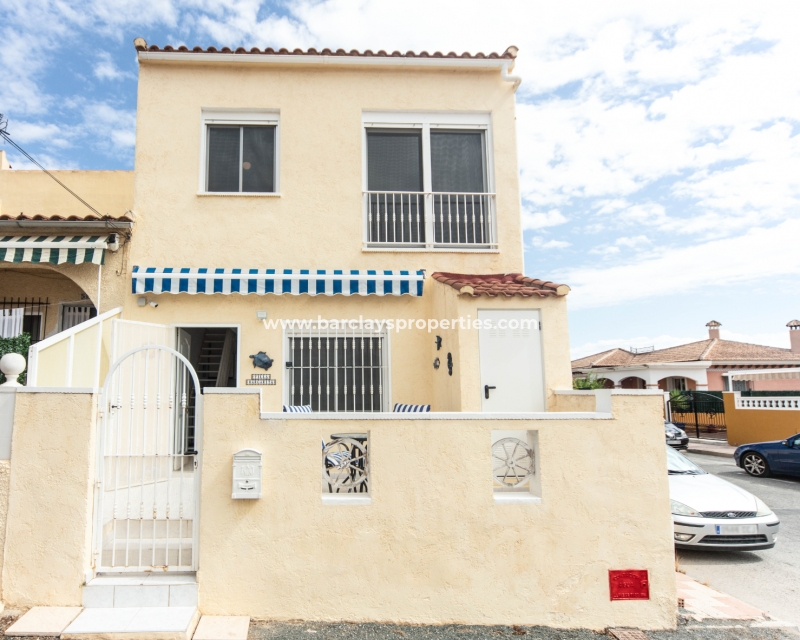 Wederverkoop - Rijhuis - Urb. La Marina