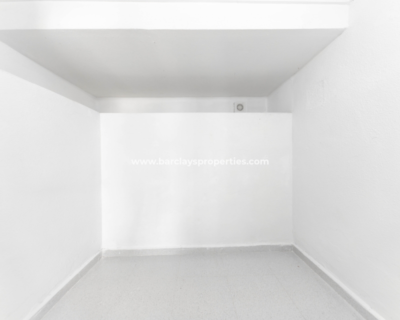 Wederverkoop - Rijhuis - Urb. La Marina