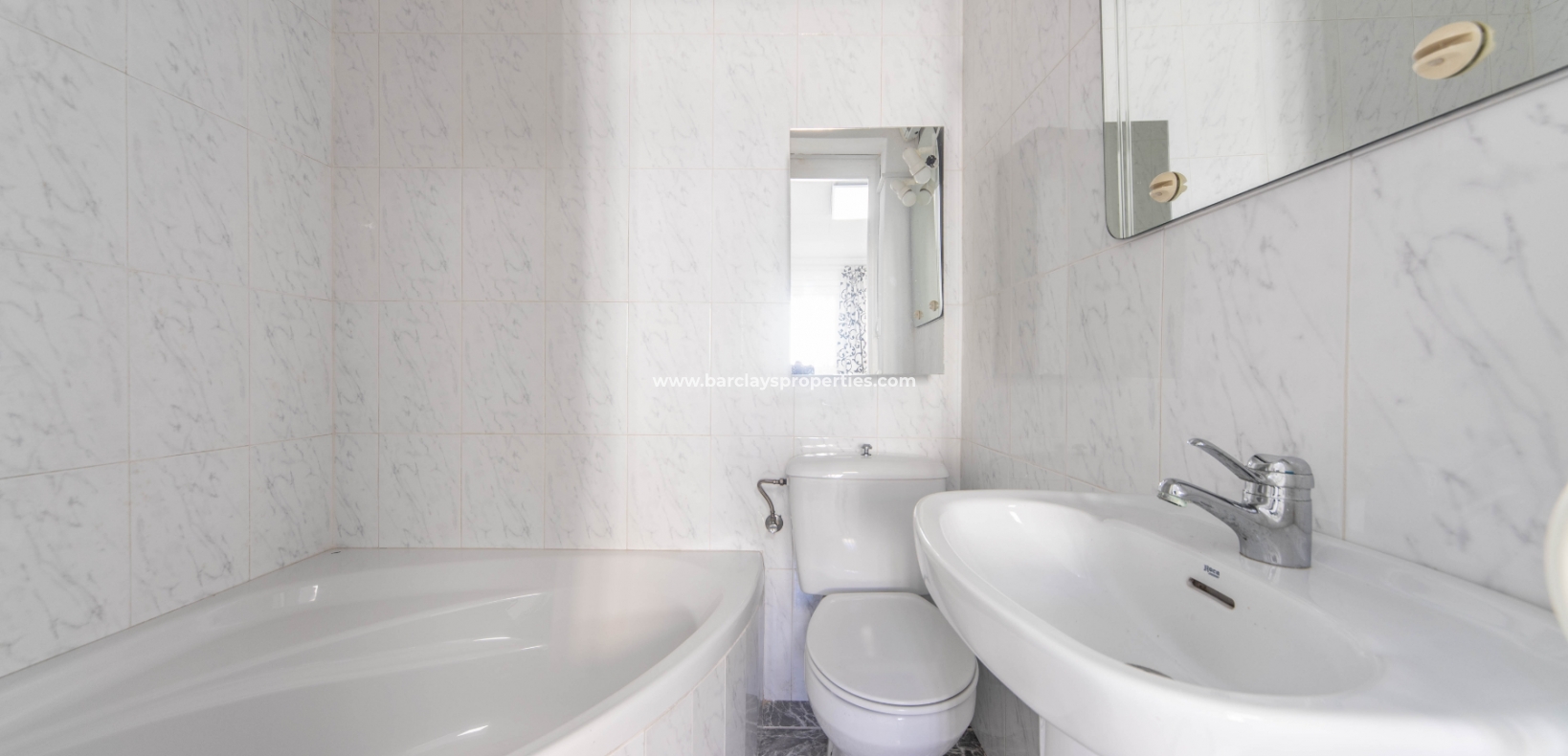 Wederverkoop - Rijhuis - Urb. La Marina