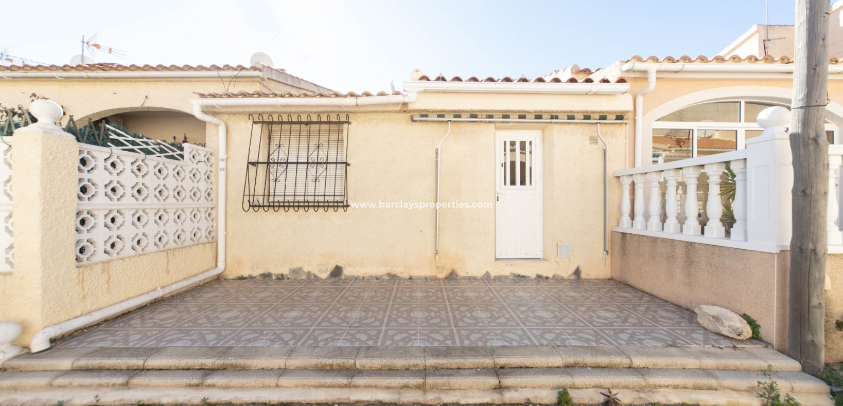 Wederverkoop - Rijhuis - Urb. La Marina