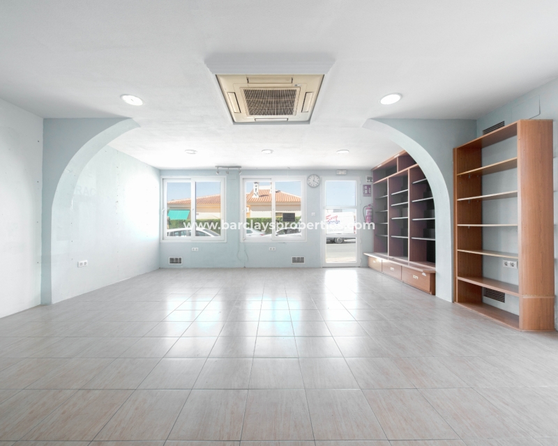 Wederverkoop - Rijhuis - Urb. La Marina