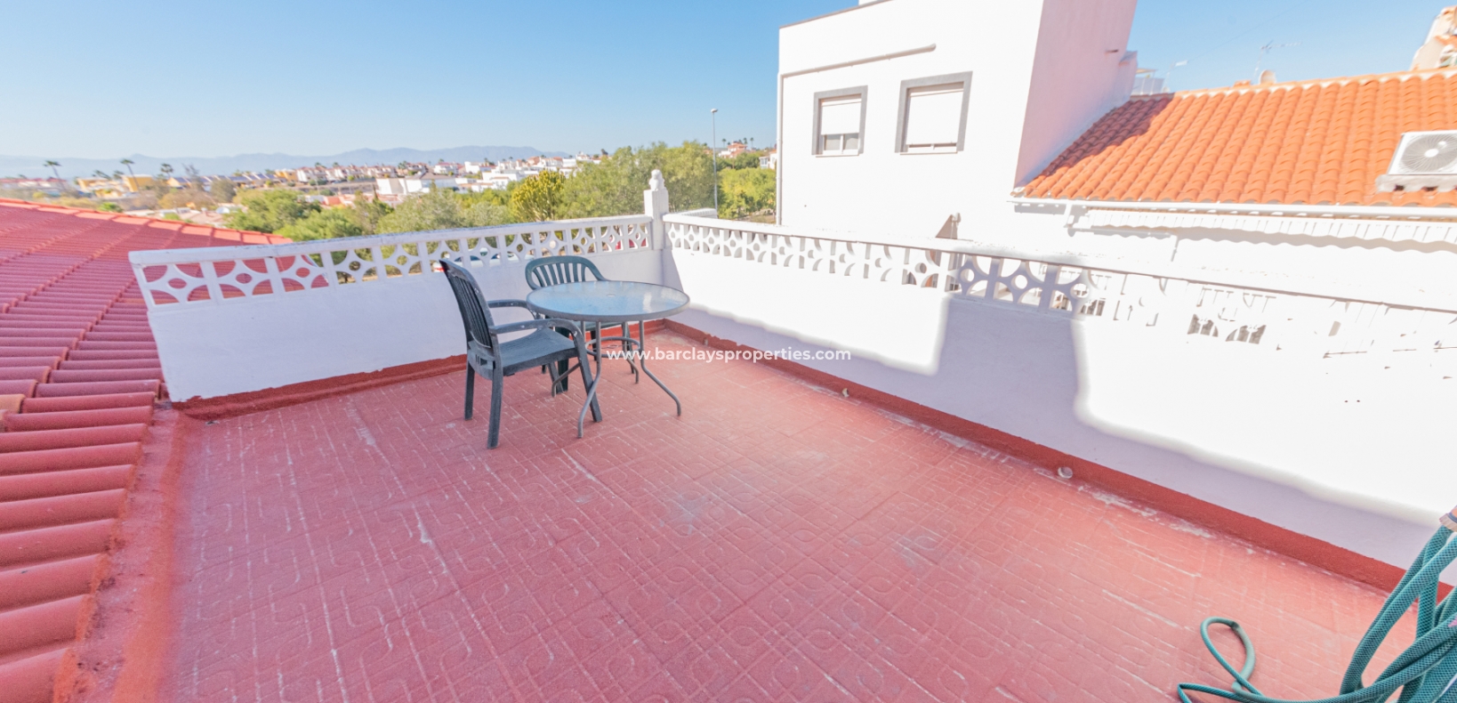 Wederverkoop - Rijhuis - Urb. La Marina