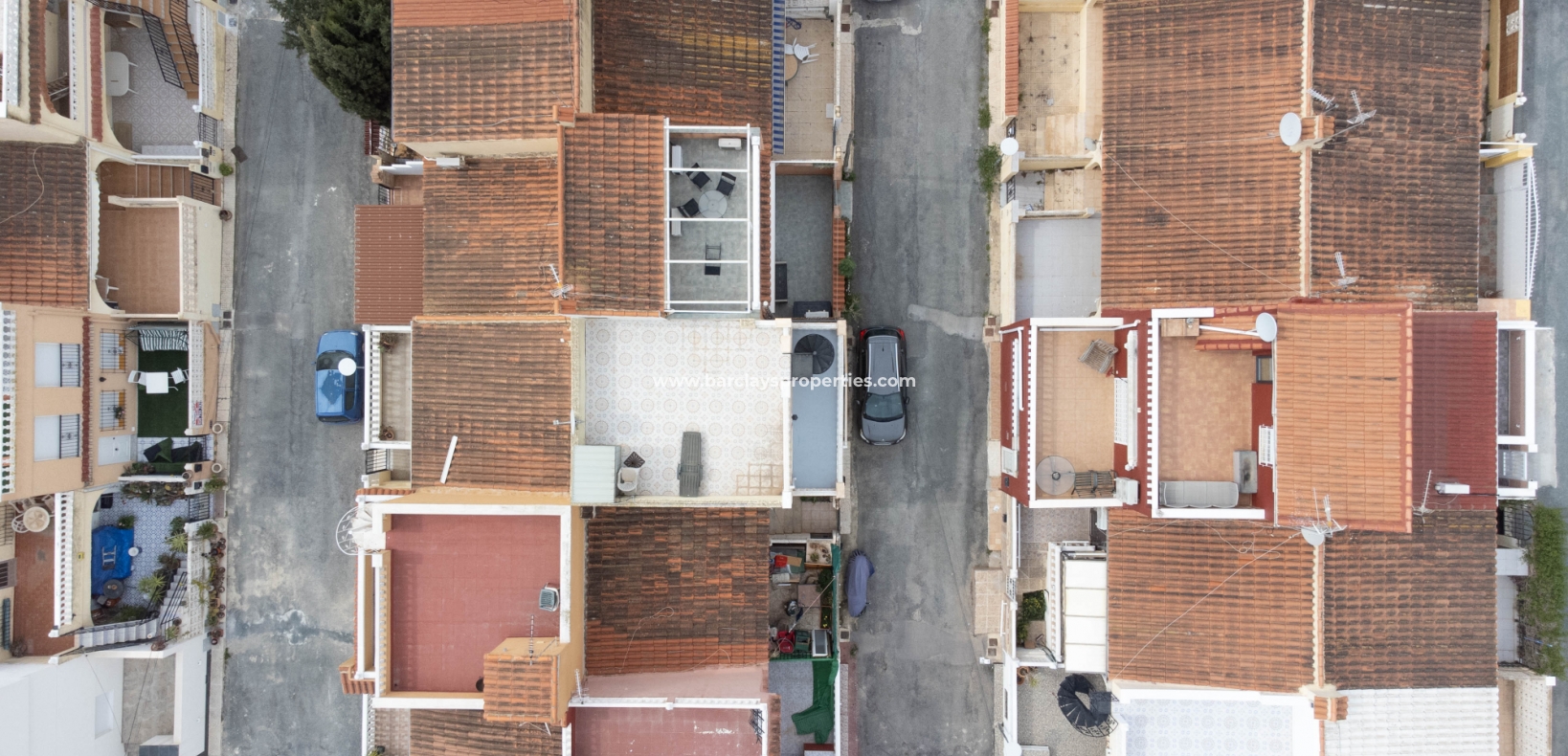 Wederverkoop - Rijhuis - Urb. La Marina