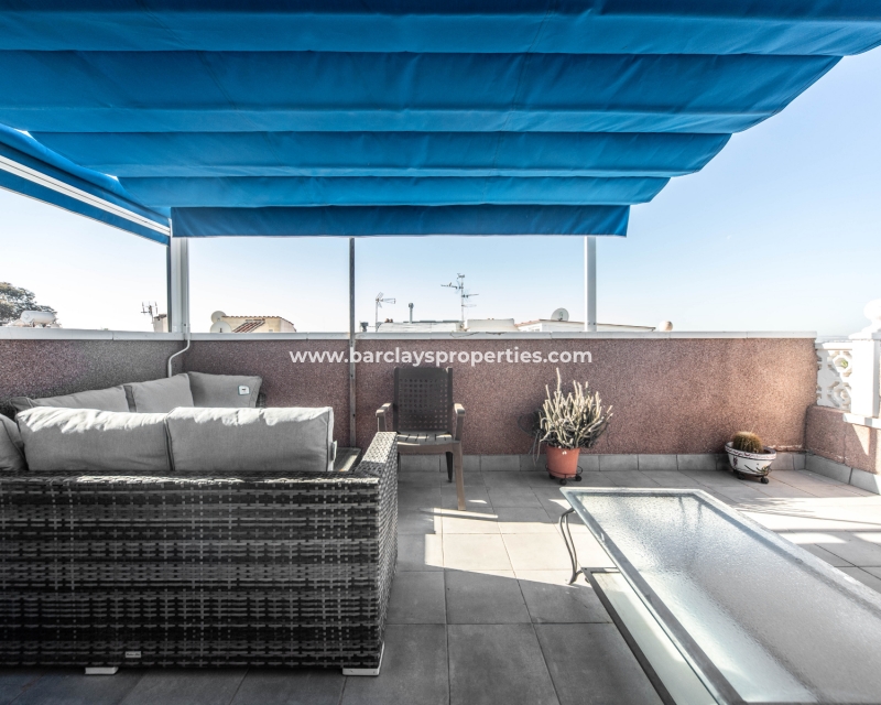 Wederverkoop - Rijhuis - Urb. La Marina