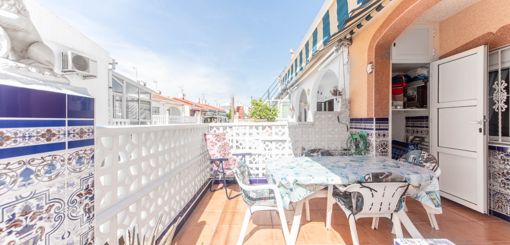 Wederverkoop - Rijhuis - Urb. La Marina