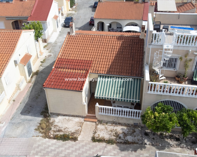 Wederverkoop - Rijhuis - Urb. La Marina