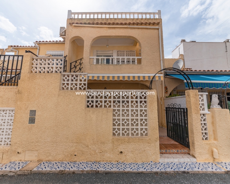 Wederverkoop - Rijhuis - Urb. La Marina