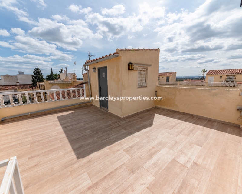 Wederverkoop - Rijhuis - Urb. La Marina