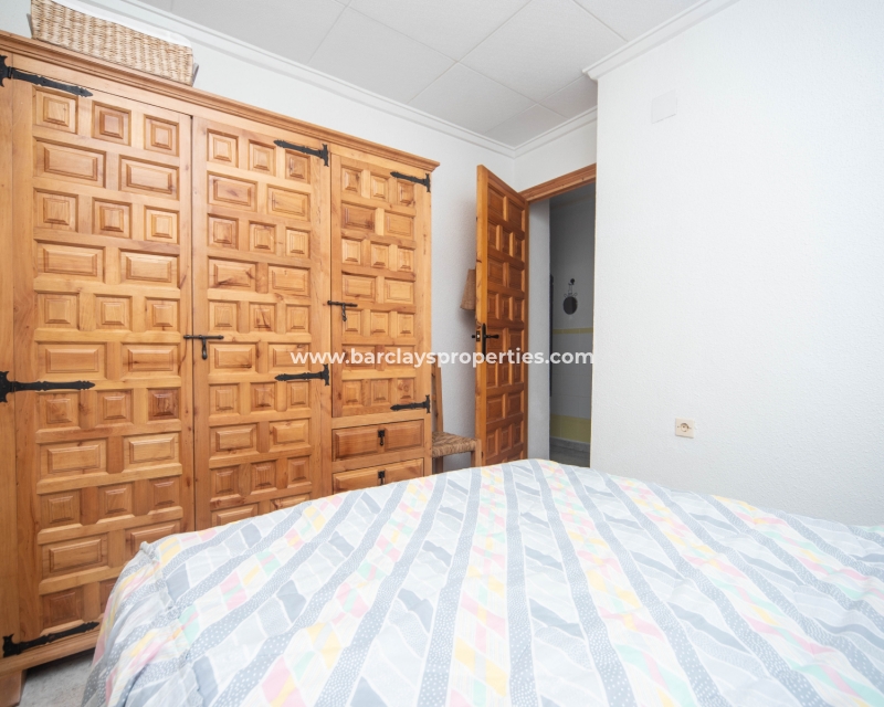 Wederverkoop - Rijhuis - Urb. La Marina