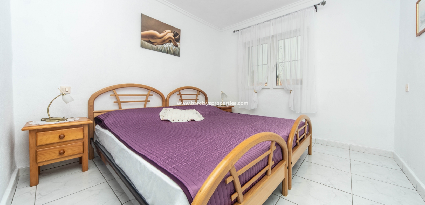 Wederverkoop - Rijhuis - Urb. La Marina