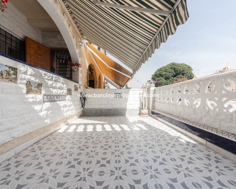 Wederverkoop - Rijhuis - Urb. La Marina