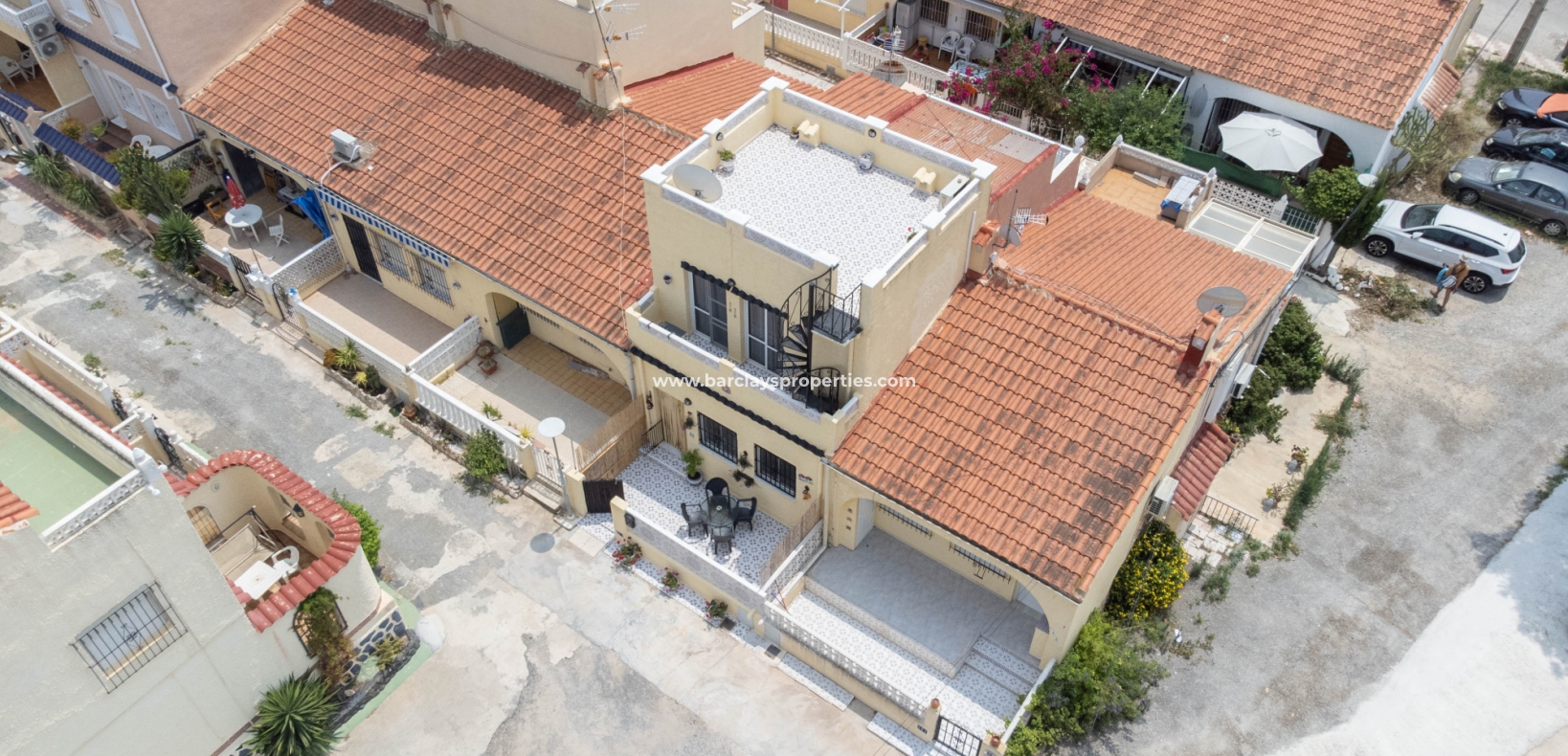 Wederverkoop - Rijhuis - Urb. La Marina