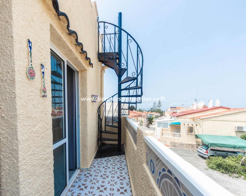 Wederverkoop - Rijhuis - Urb. La Marina