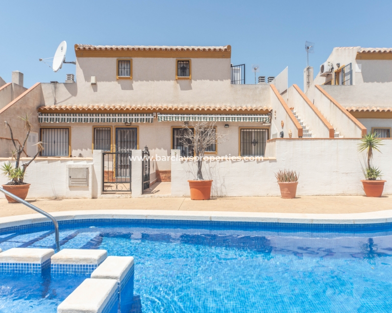 Wederverkoop - Rijhuis - Urb. La Marina