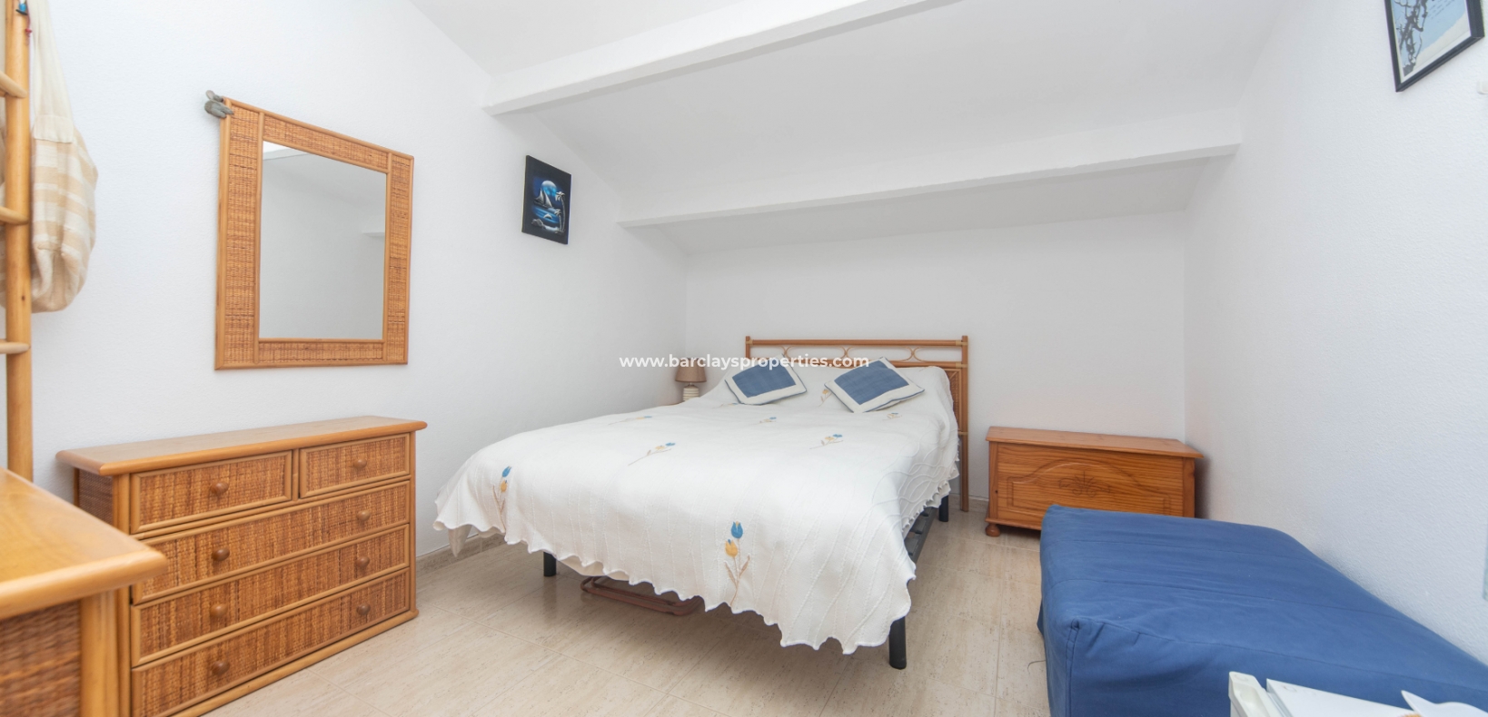 Wederverkoop - Rijhuis - Urb. La Marina