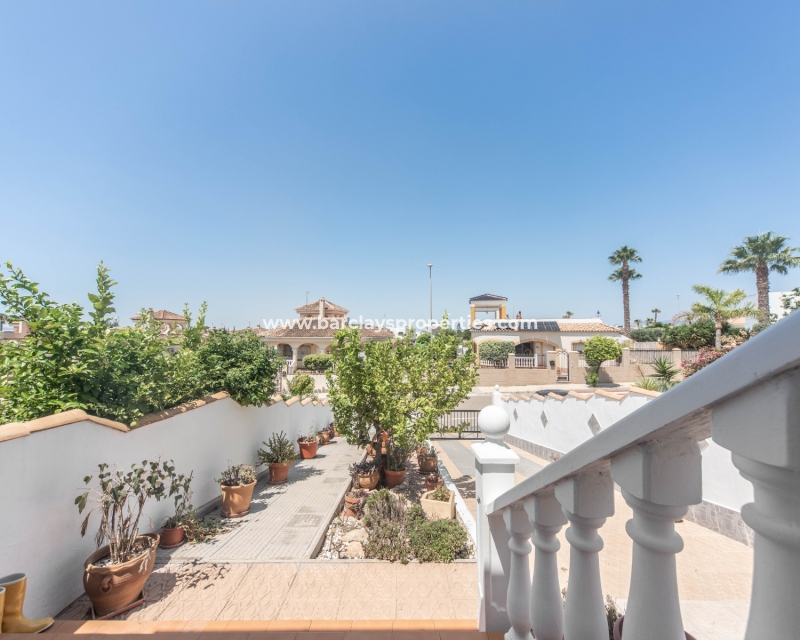 Wederverkoop - Rijhuis - Urb. La Marina