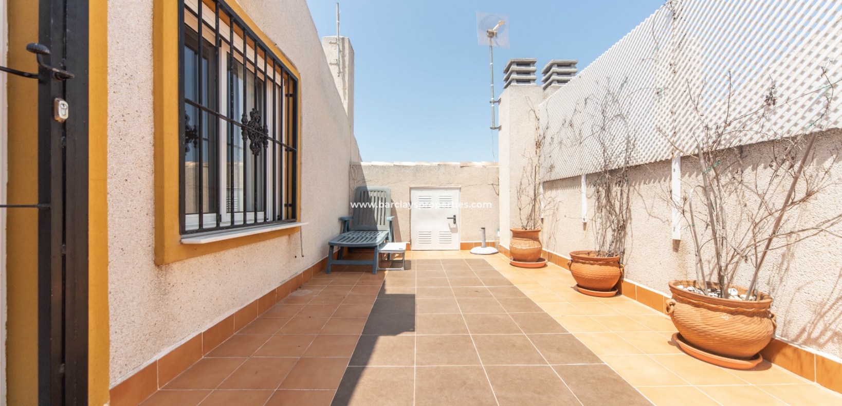 Wederverkoop - Rijhuis - Urb. La Marina