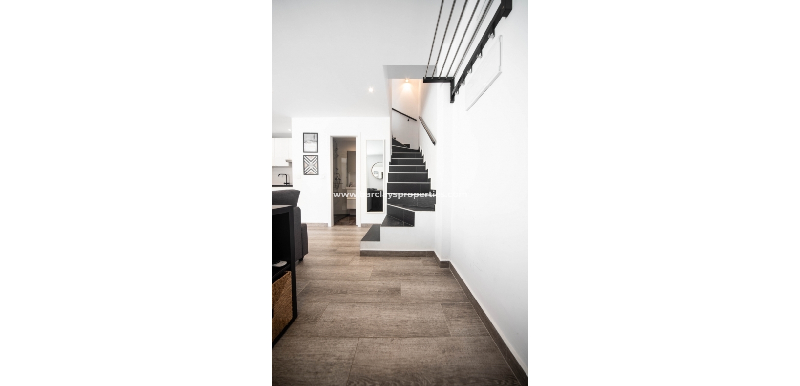 Wederverkoop - Rijhuis - Urb. La Marina