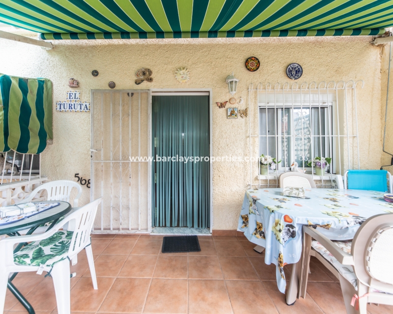 Wederverkoop - Rijhuis - Urb. La Marina