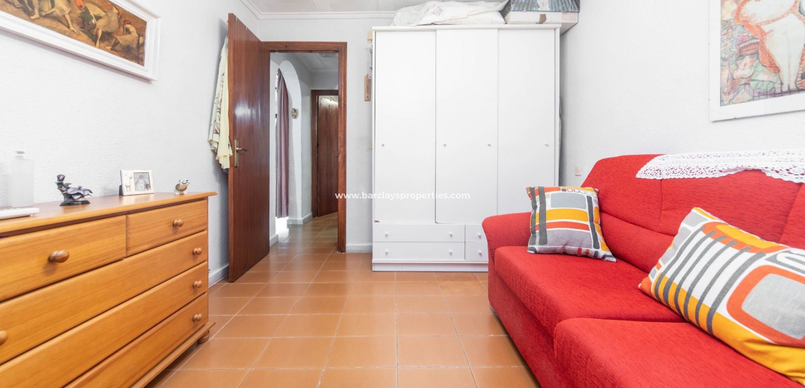 Wederverkoop - Rijhuis - Urb. La Marina