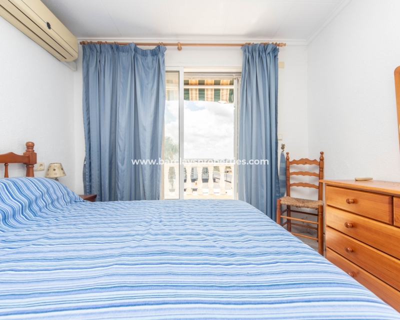 Wederverkoop - Rijhuis - Urb. La Marina