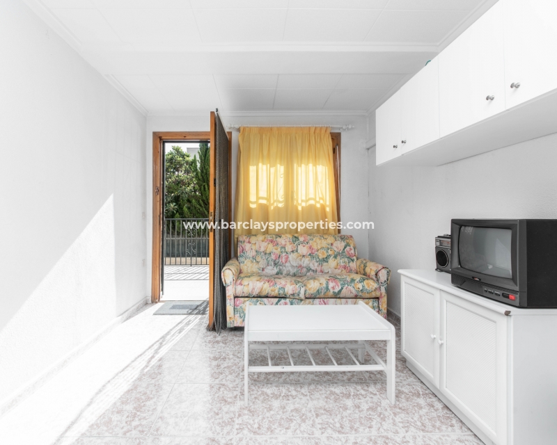 Wederverkoop - Rijhuis - Urb. La Marina