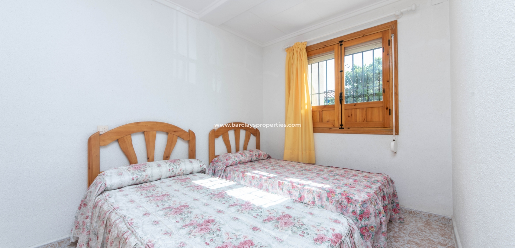 Wederverkoop - Rijhuis - Urb. La Marina