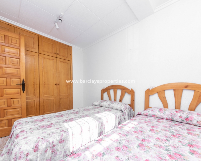 Wederverkoop - Rijhuis - Urb. La Marina