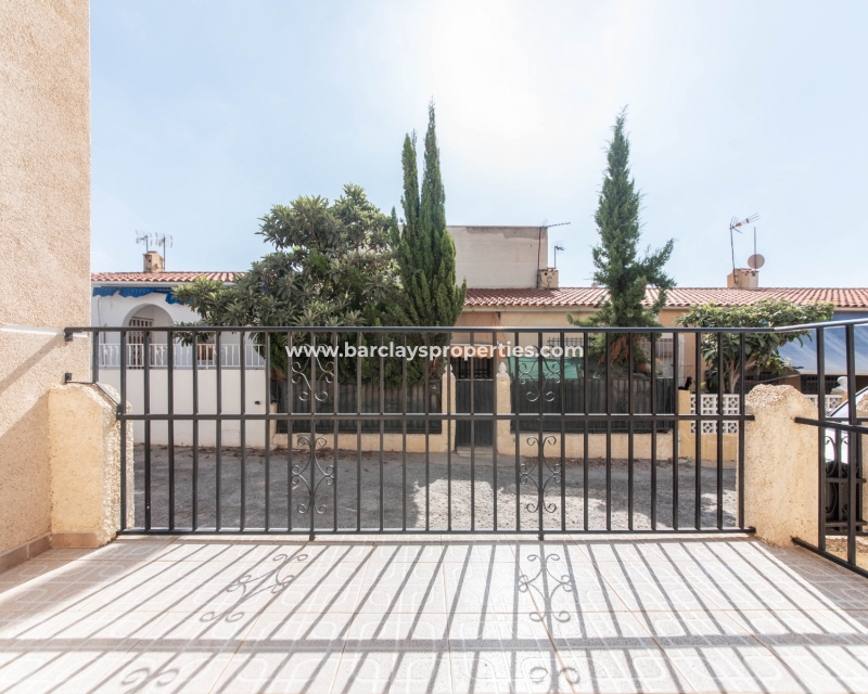 Wederverkoop - Rijhuis - Urb. La Marina