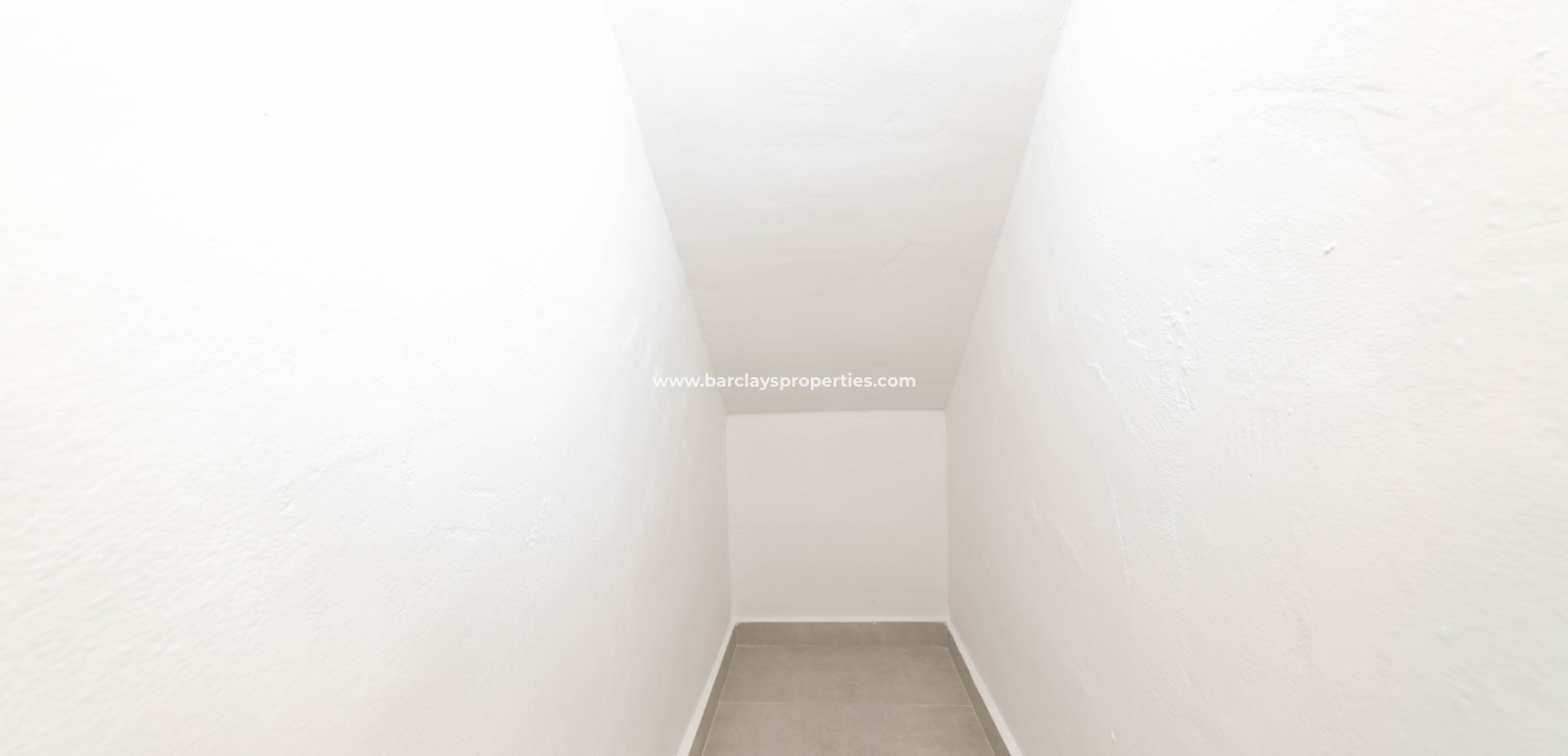 Wederverkoop - Rijhuis - Urb. La Marina