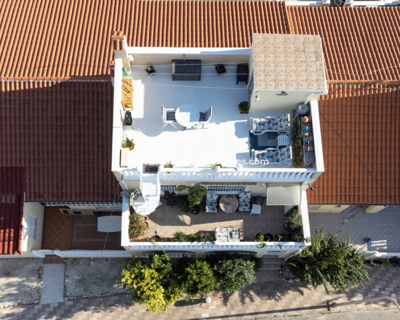 Wederverkoop - Rijhuis - Urb. La Marina