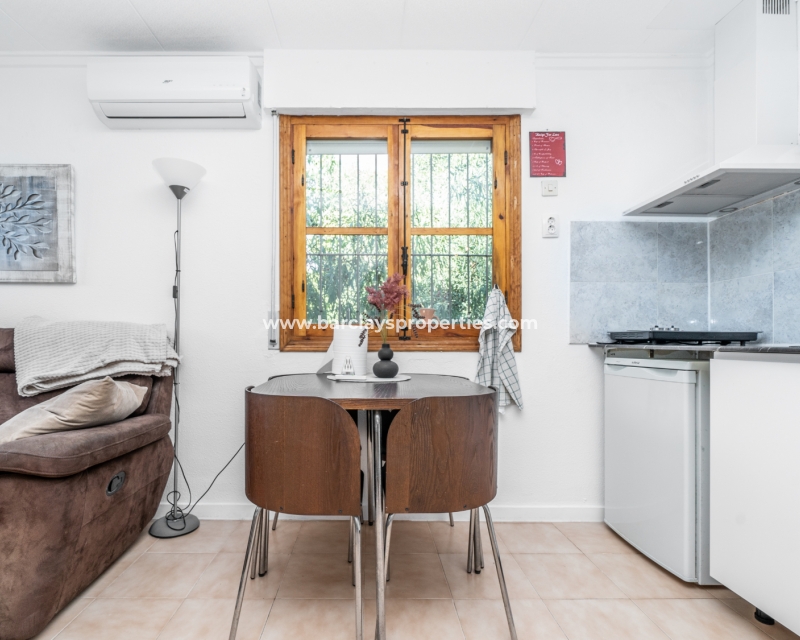 Wederverkoop - Rijhuis - Urb. La Marina