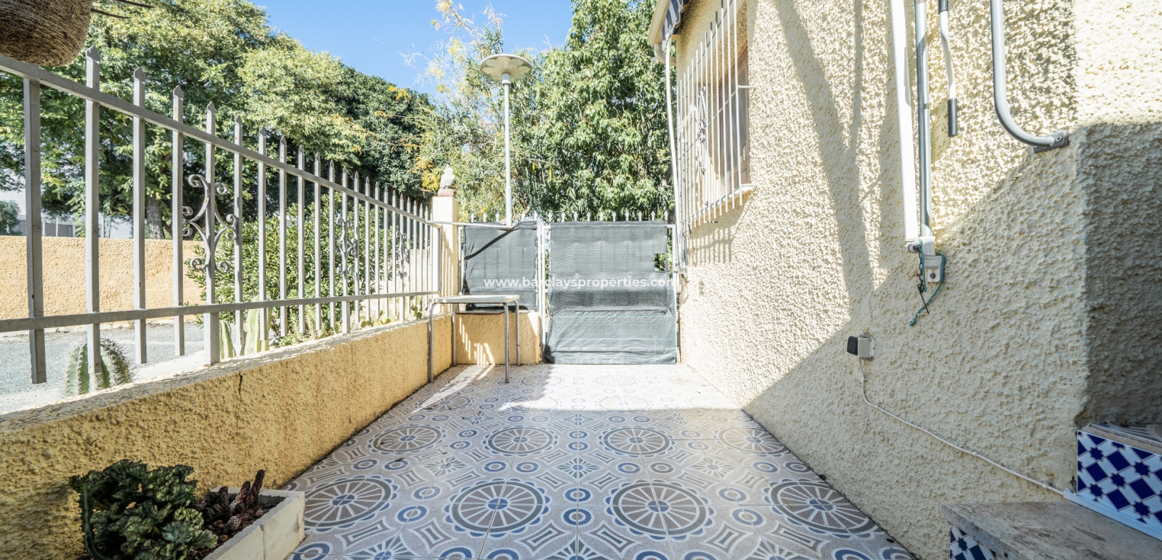 Wederverkoop - Rijhuis - Urb. La Marina