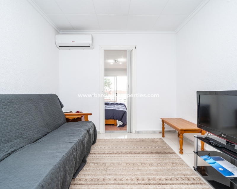 Wederverkoop - Rijhuis - Urb. La Marina