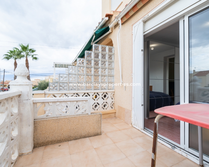 Wederverkoop - Rijhuis - Urb. La Marina