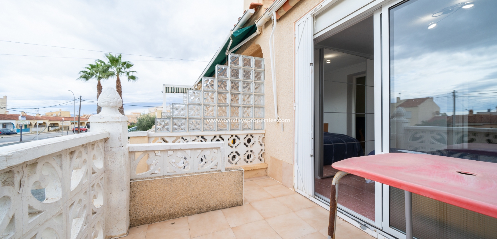 Wederverkoop - Rijhuis - Urb. La Marina