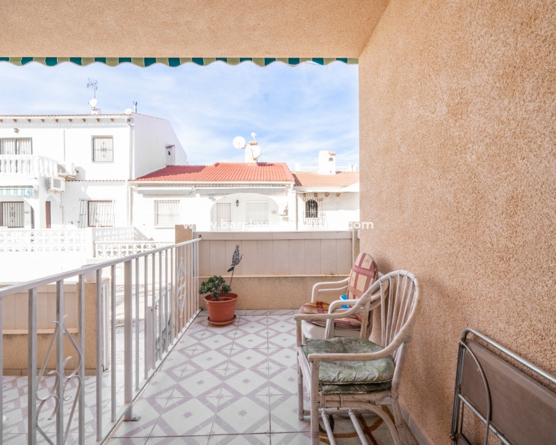 Wederverkoop - Rijhuis - Urb. La Marina