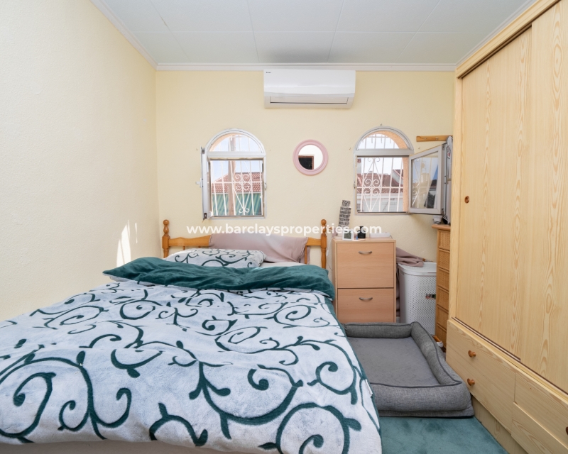 Wederverkoop - Rijhuis - Urb. La Marina