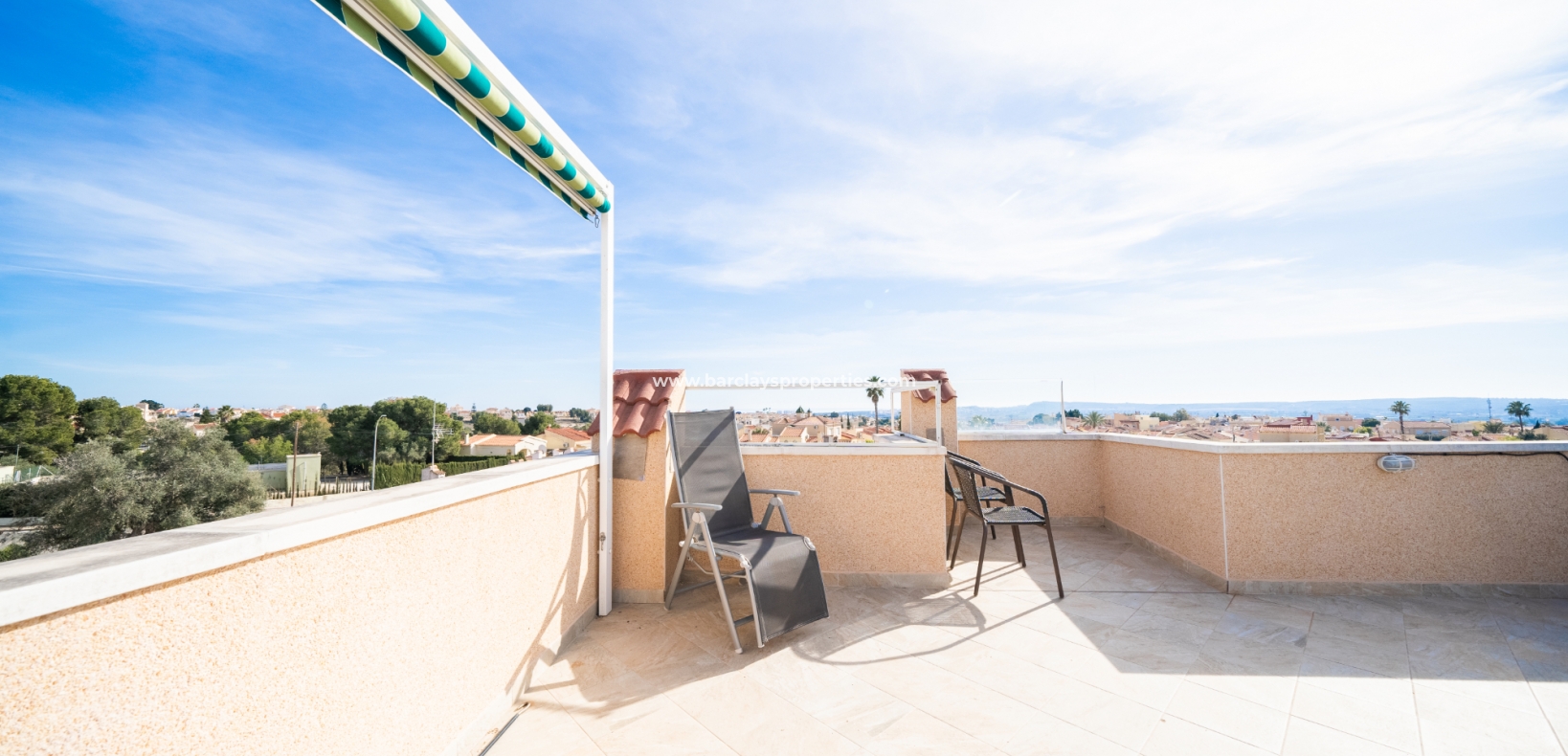 Wederverkoop - Rijhuis - Urb. La Marina