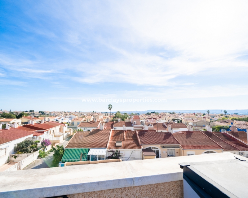 Wederverkoop - Rijhuis - Urb. La Marina