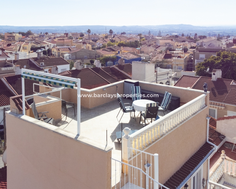 Wederverkoop - Rijhuis - Urb. La Marina