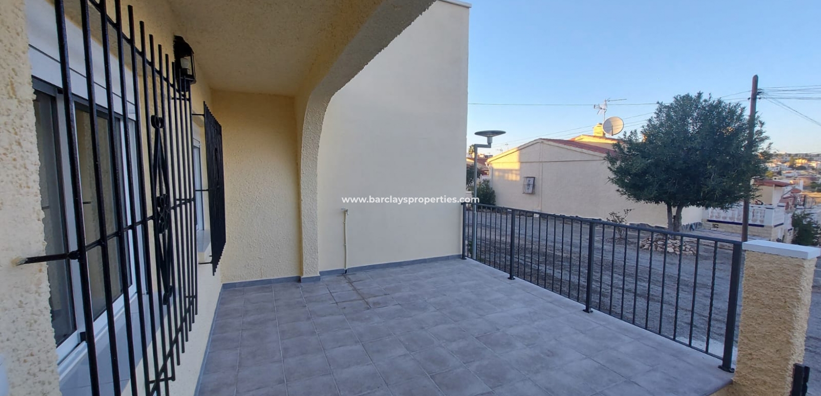 Wederverkoop - Rijhuis - Urb. La Marina