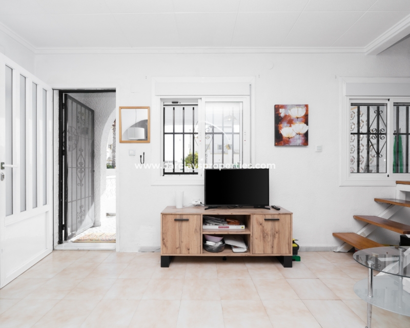 Wederverkoop - Rijhuis - Urb. La Marina