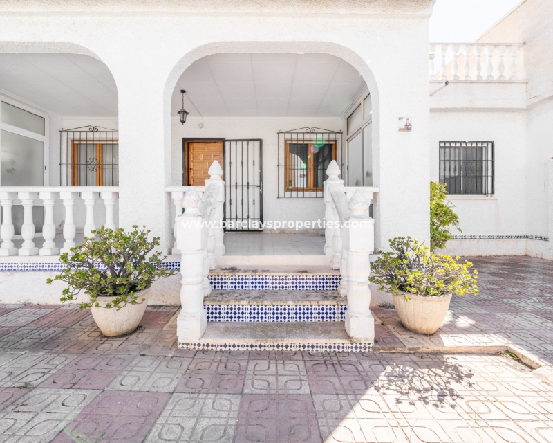 Wederverkoop - Rijhuis - Urb. La Marina