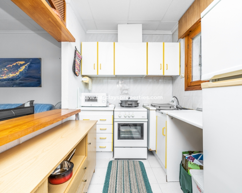 Wederverkoop - Rijhuis - Urb. La Marina