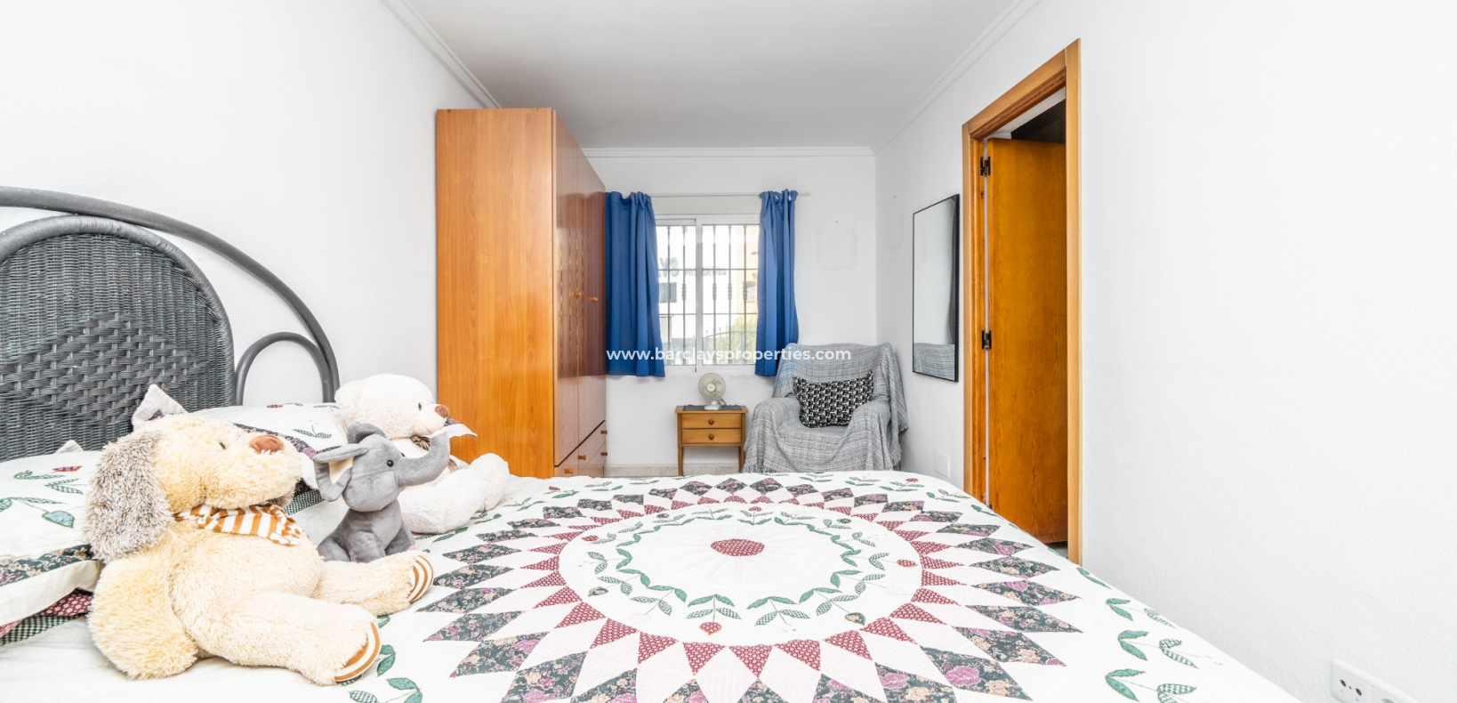 Wederverkoop - Rijhuis - Urb. La Marina